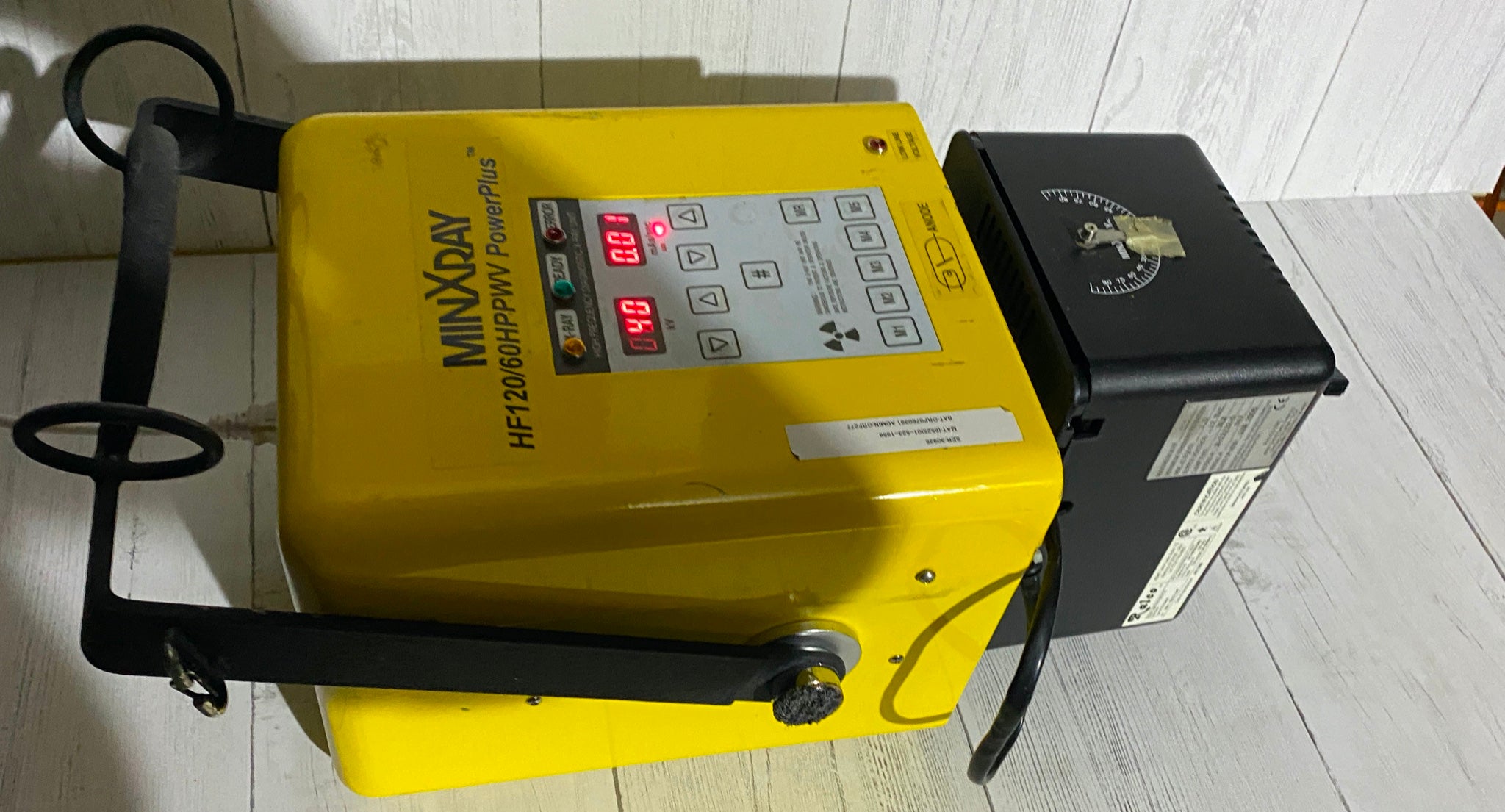 MinXray HF120/60HPPWV PowerPlus Portable X-Ray Machine 2005 - Non Working DIAGNOSTIC ULTRASOUND MACHINES FOR SALE