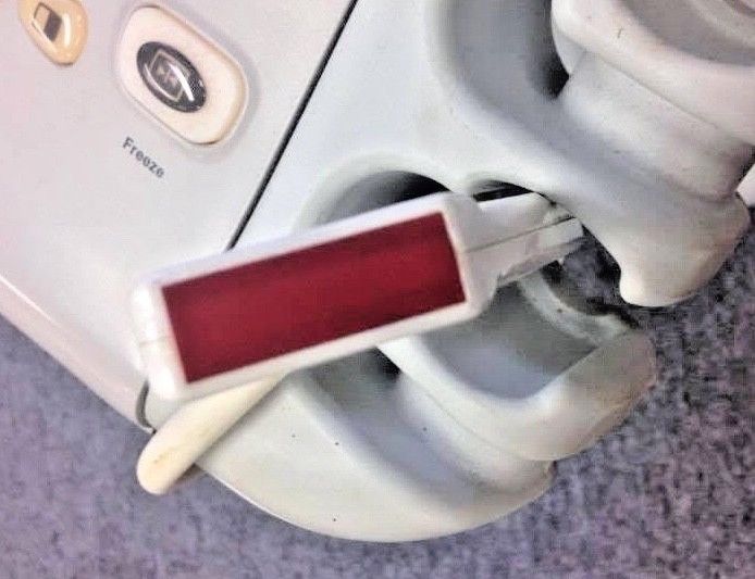 GE Logiq 7 Ultrasound Machine. OB/GYN Radiology Probes available 3.5C, E8C, 9L DIAGNOSTIC ULTRASOUND MACHINES FOR SALE