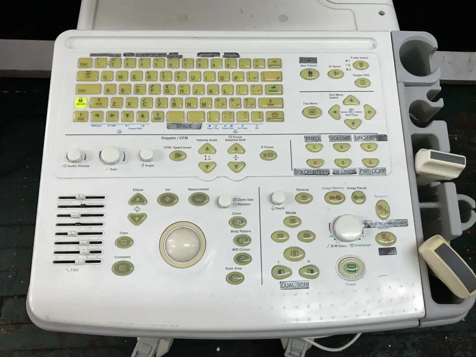 GE Logiq 400 Pro Ultrasound System with LA39 & C358 probes DIAGNOSTIC ULTRASOUND MACHINES FOR SALE