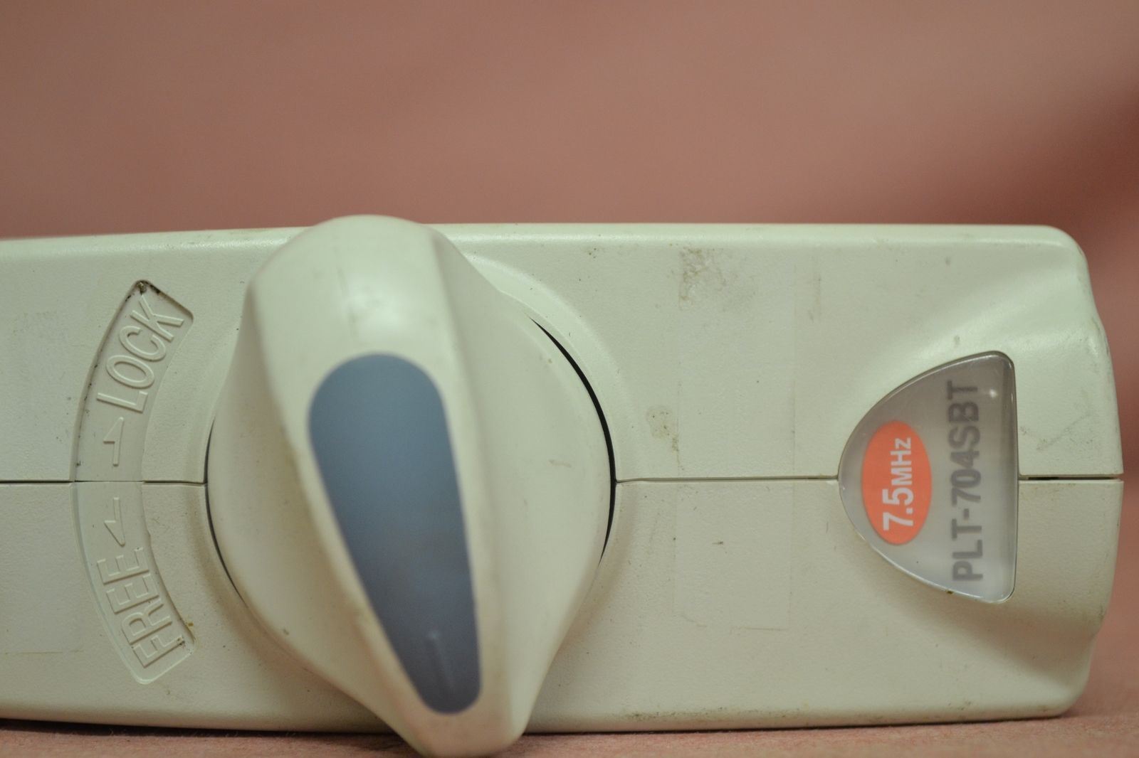 Toshiba Artida PLT-704SBT 11-4.8MHz Linear Ultrasound Transducer Probe J1626 DIAGNOSTIC ULTRASOUND MACHINES FOR SALE