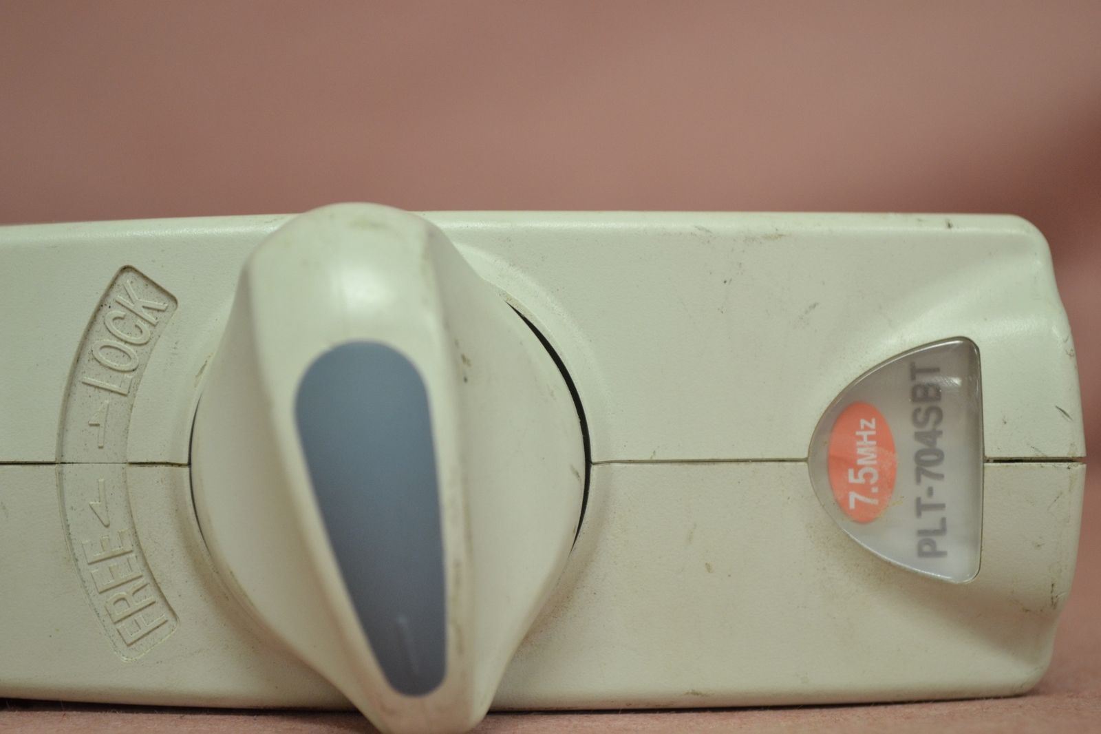 Toshiba Artida PLT-704SBT 11-4.8MHz Linear Ultrasound Transducer Probe J1629 DIAGNOSTIC ULTRASOUND MACHINES FOR SALE