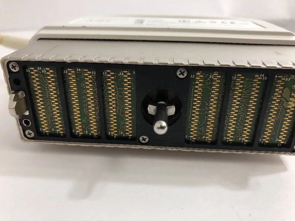 GE L8-18i-D Ultrasound Probe Transducer DOM March 2012 Demo Unit For Logiq E9 DIAGNOSTIC ULTRASOUND MACHINES FOR SALE