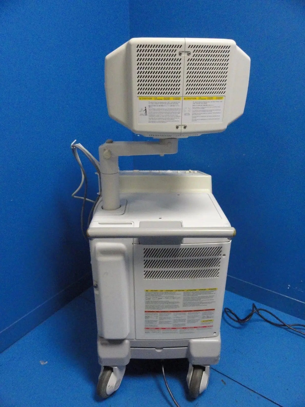 GE Logiq 400 MD Soft Pack Ultrasound W/ C364, C551, 739L Probes & Printer~12413 DIAGNOSTIC ULTRASOUND MACHINES FOR SALE