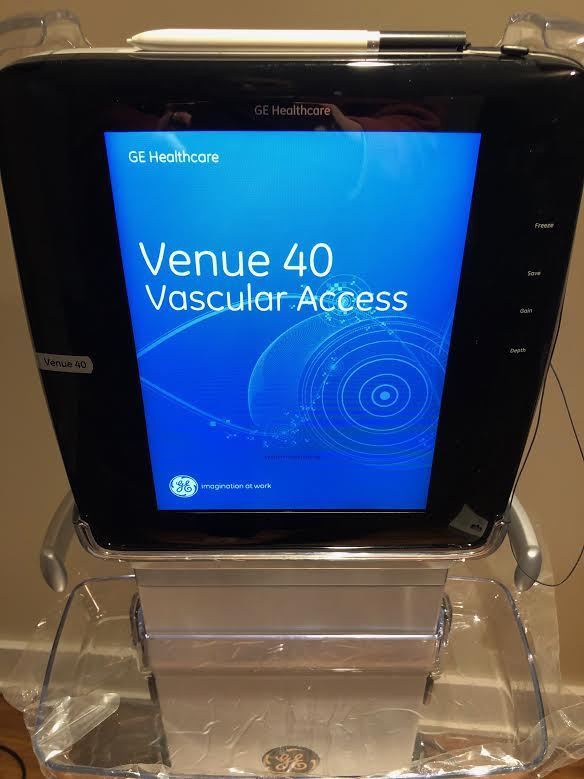 GE Venue 40 Ultrasound Unit with Stand and Two Probes (see description) DIAGNOSTIC ULTRASOUND MACHINES FOR SALE