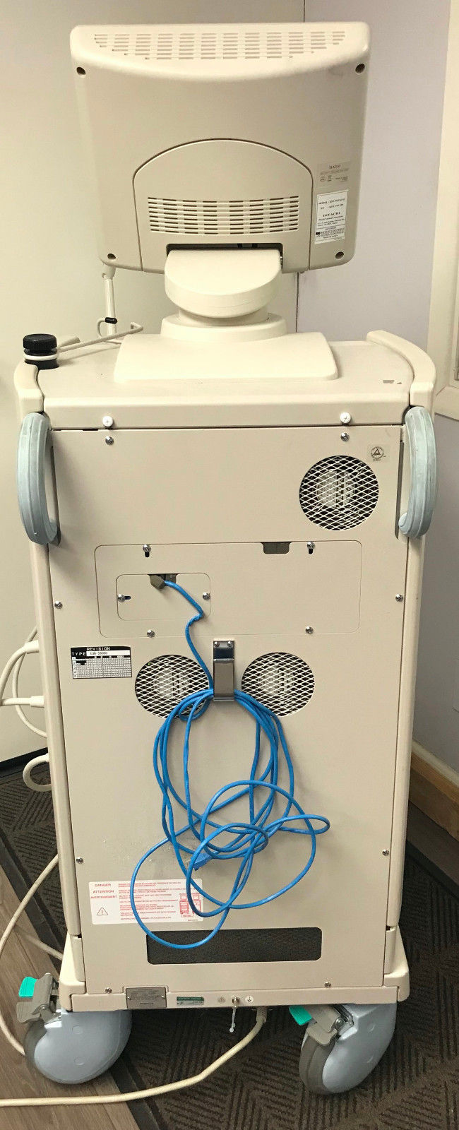 Hitachi HI Vision 5500 Ultrasound Diagnostic Scanner EUB-5500 w/ 3 Transducers DIAGNOSTIC ULTRASOUND MACHINES FOR SALE