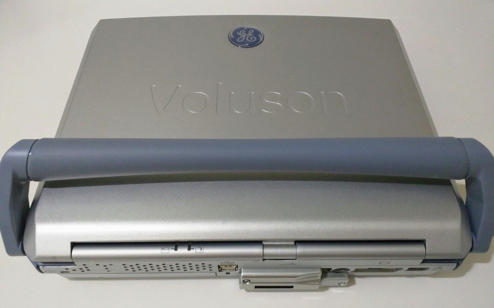 GE VOLUSON E BT08 3D/4D W/2 PROBES ULTRASOUND SYSTEM DIAGNOSTIC ULTRASOUND MACHINES FOR SALE
