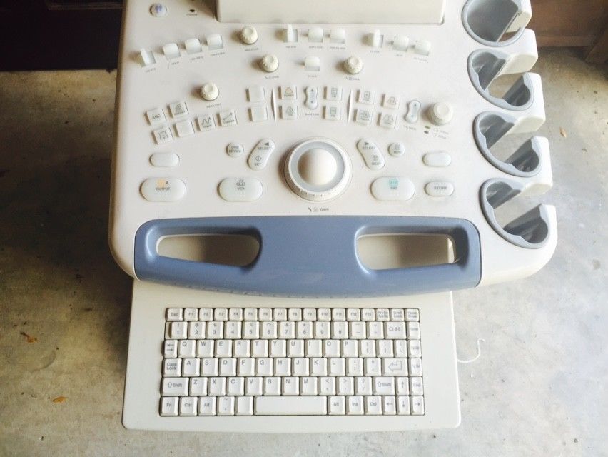 Toshiba Nemio 20 Ultrasound +4 Probes PLM703AT PLM-1204AT PVM-651VT PVM-375AT DIAGNOSTIC ULTRASOUND MACHINES FOR SALE