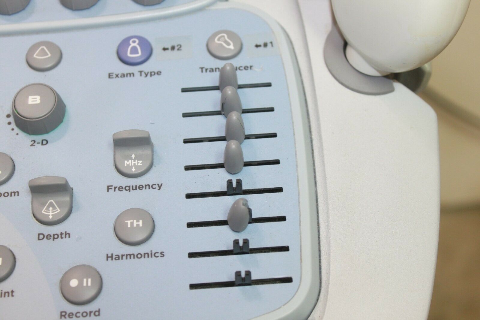 Zonare Z One Ultra Ultrasound with 3 Transducers DIAGNOSTIC ULTRASOUND MACHINES FOR SALE