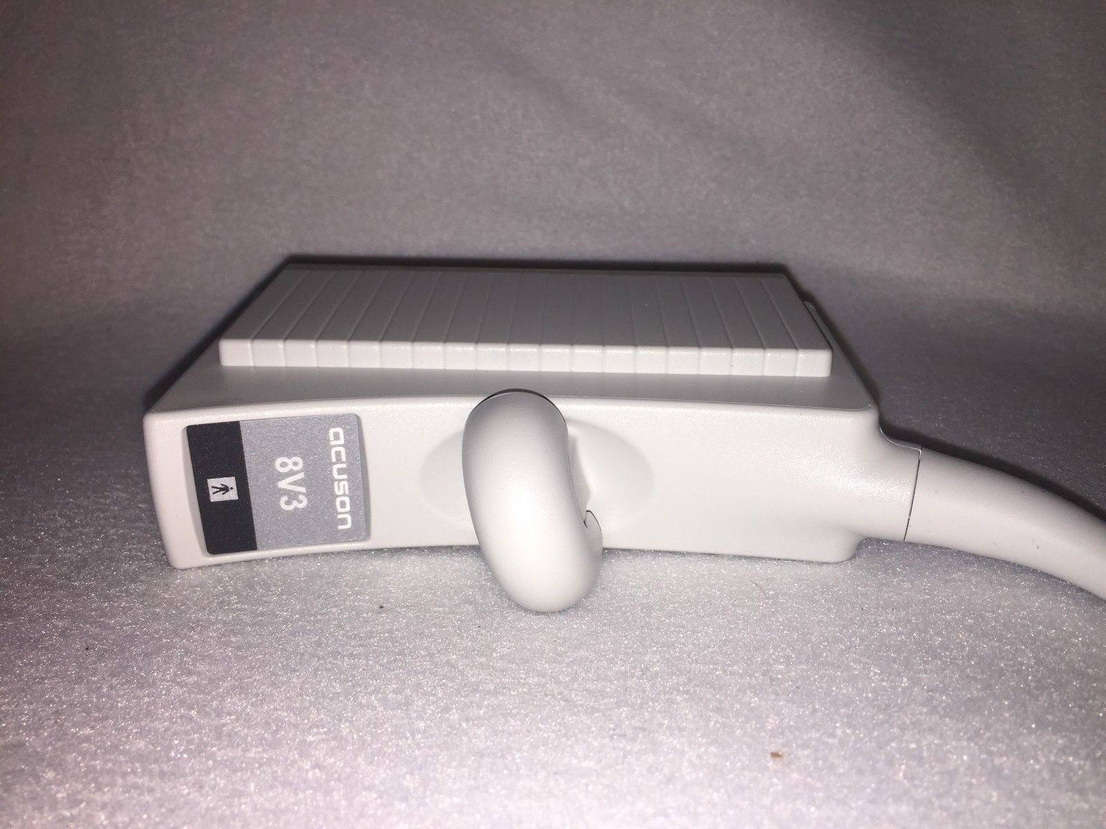 Acuson 8V3 Ultrasound Probe with Case - Tested - Warranty DIAGNOSTIC ULTRASOUND MACHINES FOR SALE