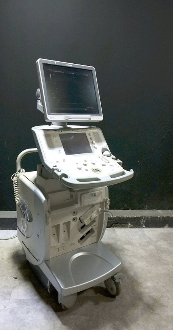 TOSHIBA APLIO MX ULTRASOUND MACHINE WITH 1 PROBE (5S2) DIAGNOSTIC ULTRASOUND MACHINES FOR SALE