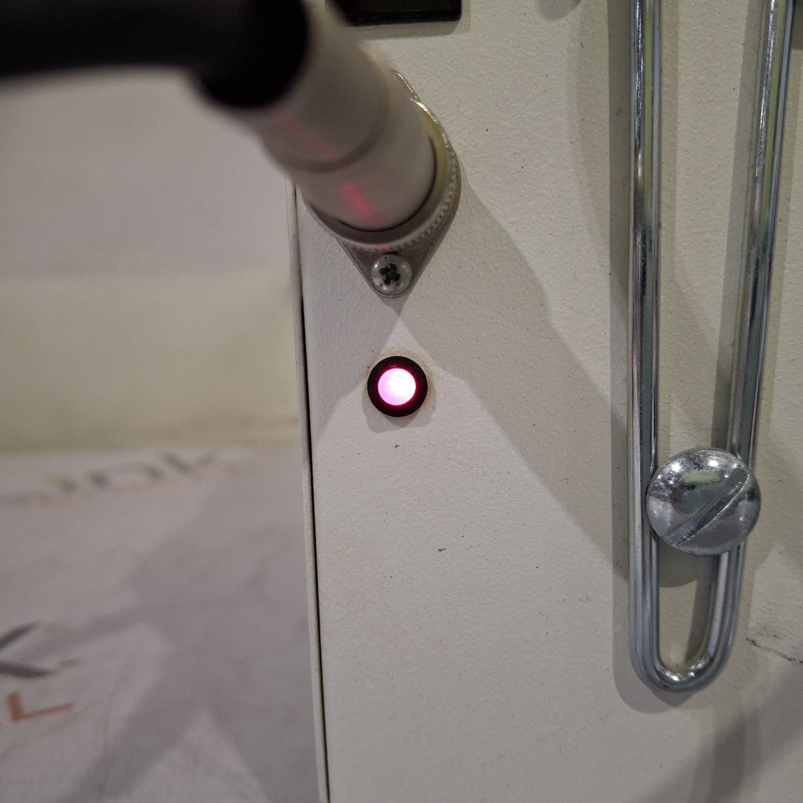 Armstrong Medical Industries, Inc. SSCOR/2500 Pump-Suction Portable