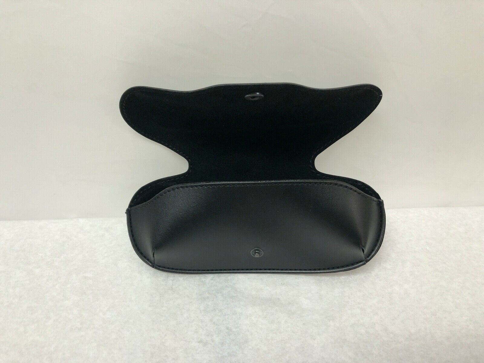 Carrera Black Optical Eyeglasses Soft Case | KMOPT-91 DIAGNOSTIC ULTRASOUND MACHINES FOR SALE