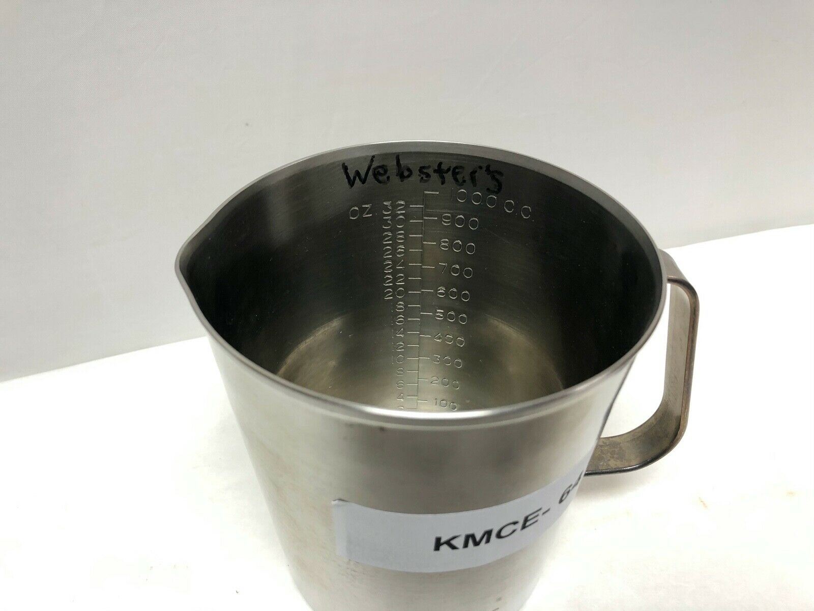 Vollrath Stainless Steel 1 Qt. Measuring Cup 95320 | KMCE-64 DIAGNOSTIC ULTRASOUND MACHINES FOR SALE