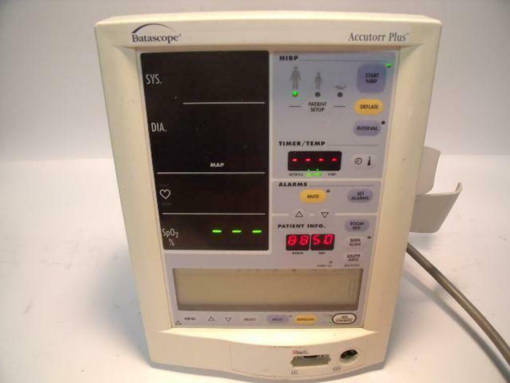 DataScope Accutorr Plus SN A7110378 K7 Vital Signs Monitor | PR3037 DIAGNOSTIC ULTRASOUND MACHINES FOR SALE