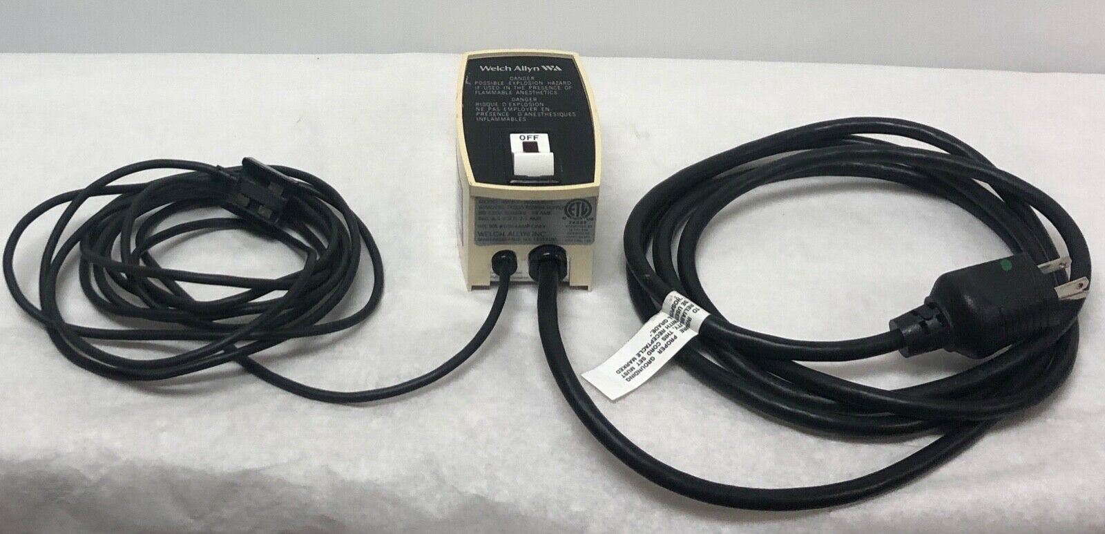 Headlight 49003, W/Model 79003 Power Supply | KMCE-289 DIAGNOSTIC ULTRASOUND MACHINES FOR SALE