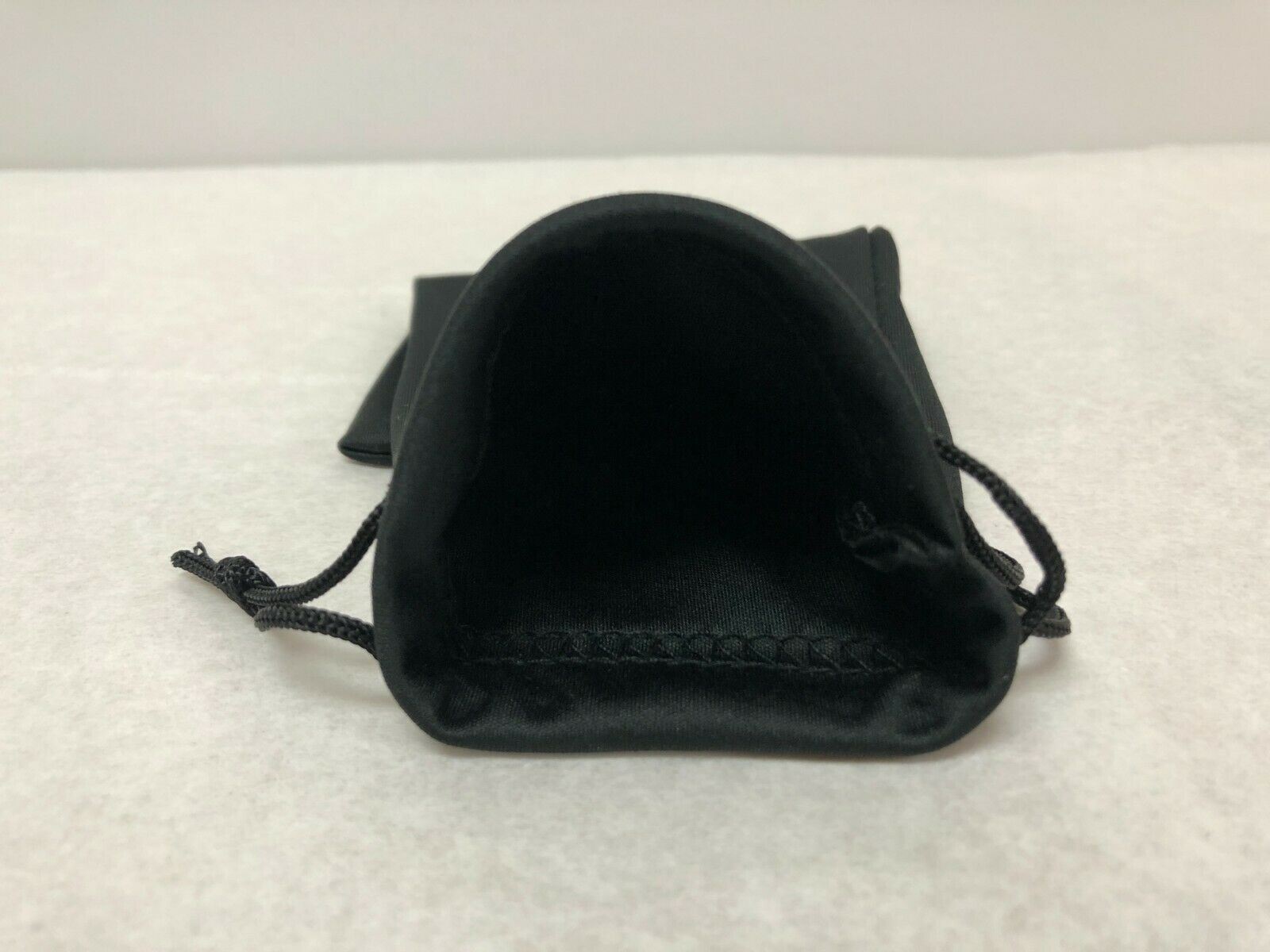 Unbranded (Black Eyeglasses bag) - KMOPT 129 DIAGNOSTIC ULTRASOUND MACHINES FOR SALE