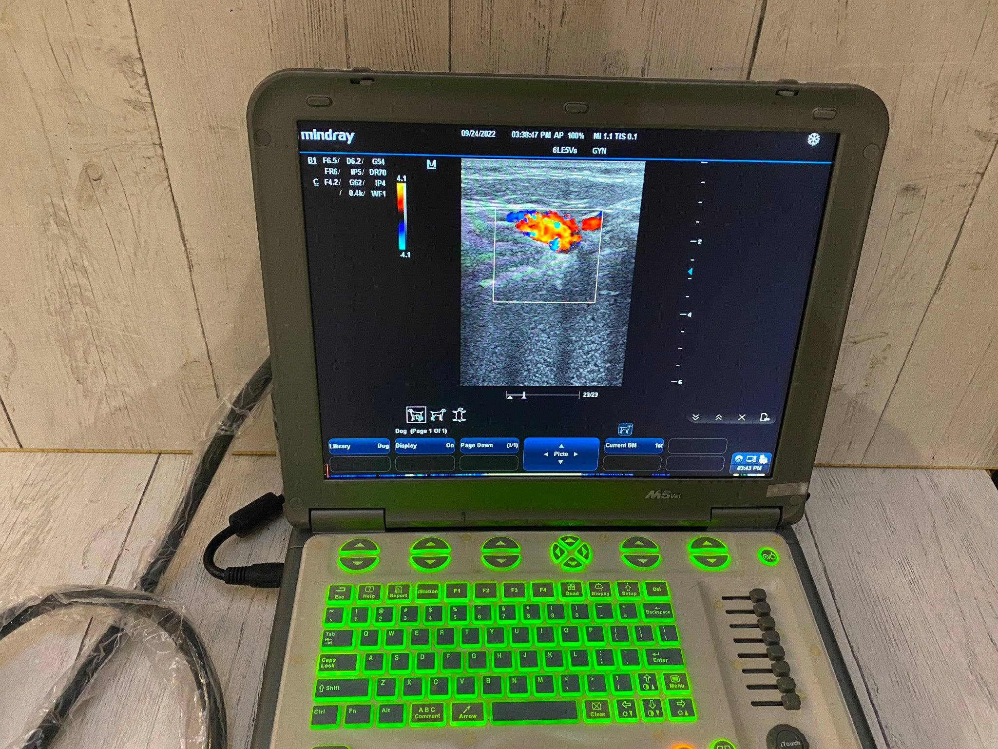 MindRay M5 Vet veterinary Ultrasound with equine/bovine rectal probe  6LE5VS DIAGNOSTIC ULTRASOUND MACHINES FOR SALE