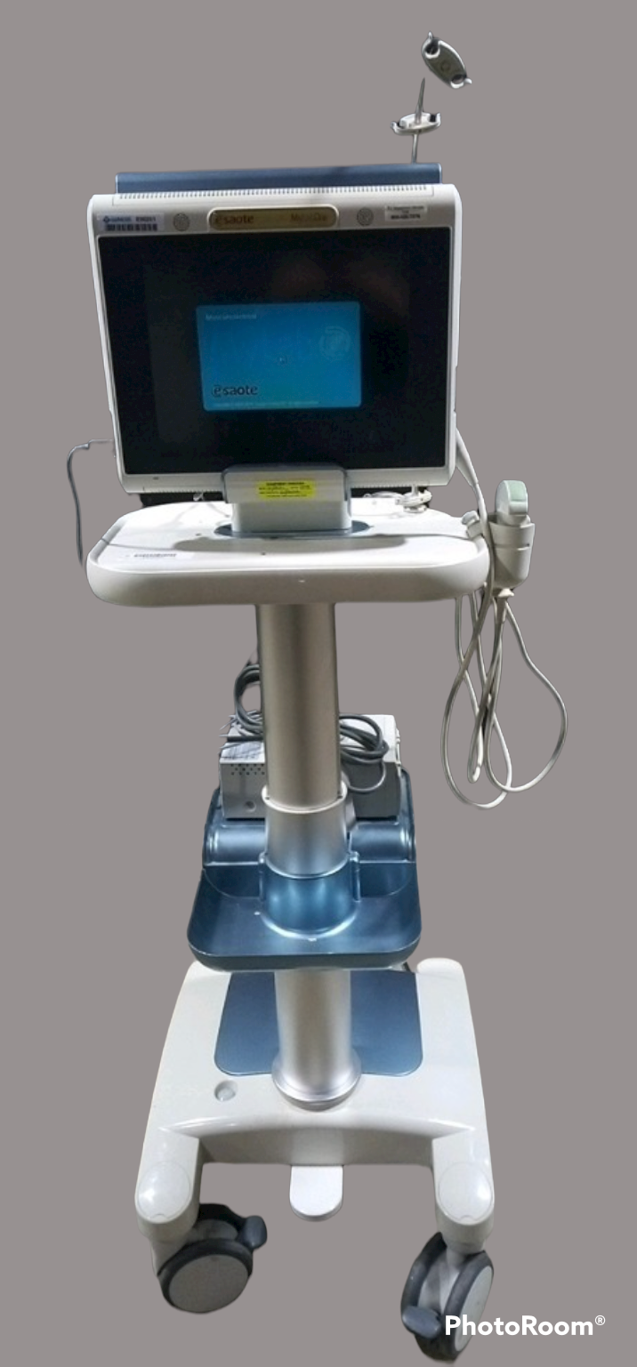 ESAOTE MY LAB ONE PORTABLE ULTRASOUND MACHINE WITH 1 PROBE (SC3421)  2011 DIAGNOSTIC ULTRASOUND MACHINES FOR SALE