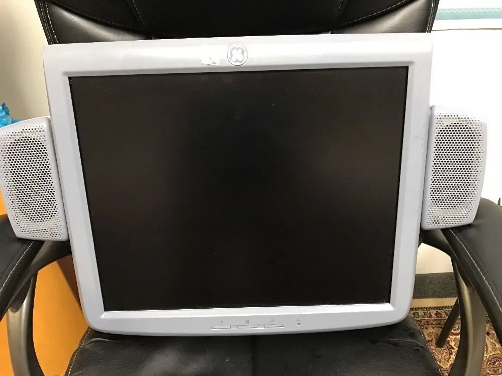 GE Ultrasound  19" LCD Monitor Model 5212808/GA700