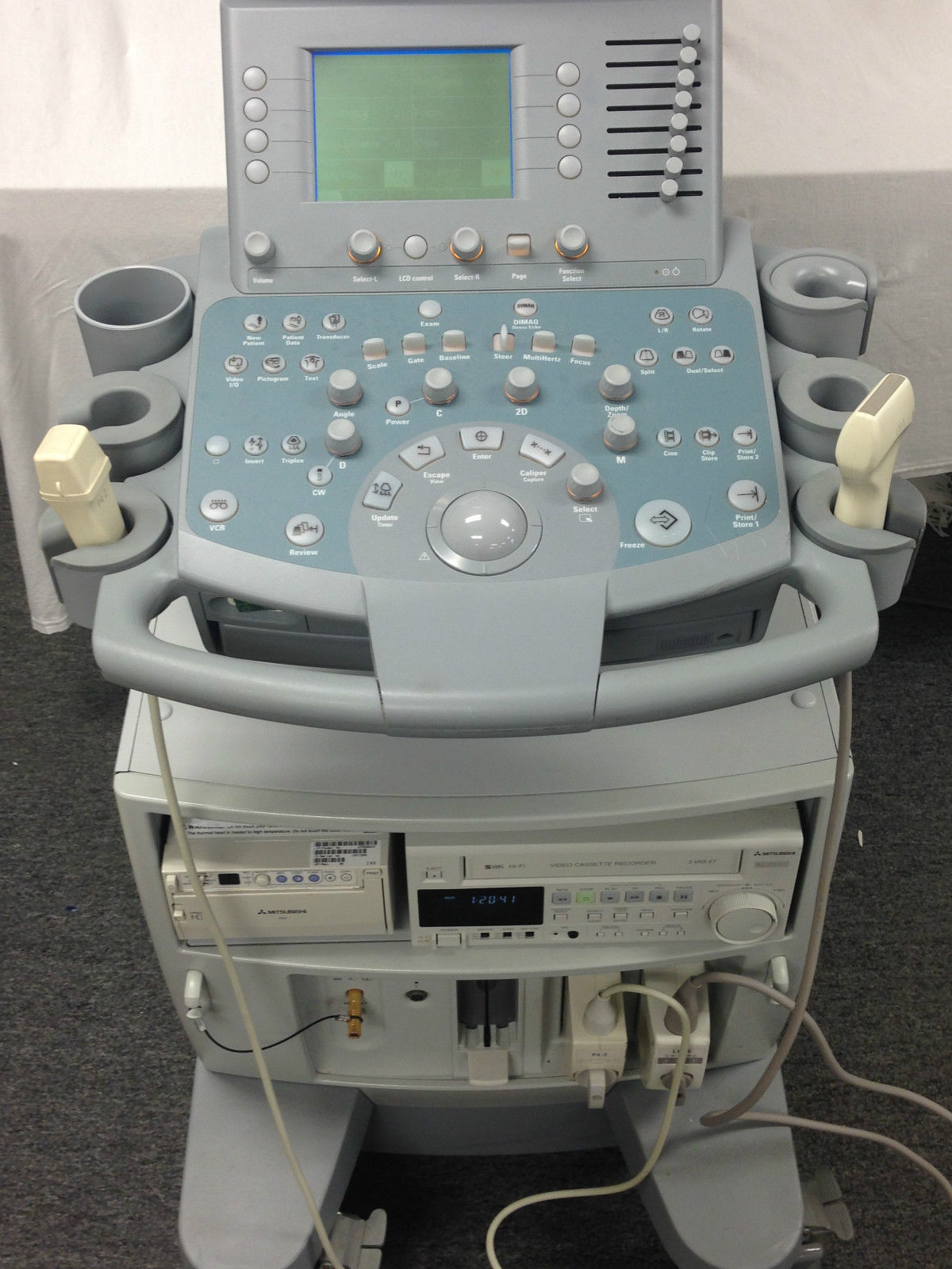 Siemens Acuson CV70 Cardiac Vascular Ultrasound Machine. L10-5 P4-2 Included DIAGNOSTIC ULTRASOUND MACHINES FOR SALE