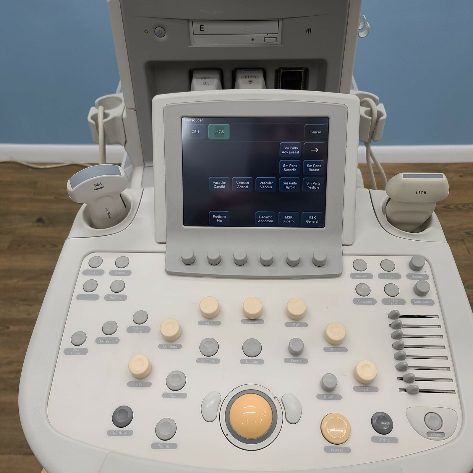 PHILIPS iU22 Diagnostic Ultrasound System with 2 Probes DIAGNOSTIC ULTRASOUND MACHINES FOR SALE