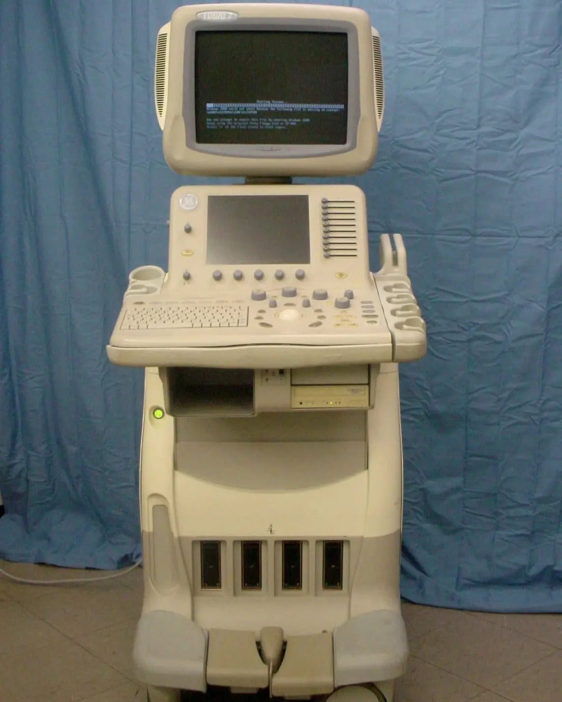 GE Logiq 7 Ultrasound Portable/Mobile System with Printer & Video Recorder DIAGNOSTIC ULTRASOUND MACHINES FOR SALE