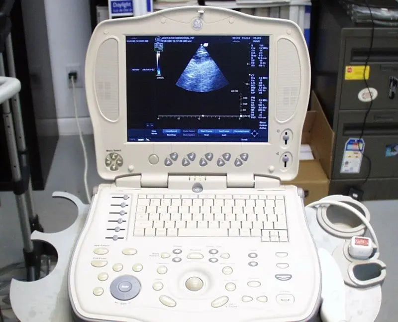 GE LogiqBook XP Porable Ultrasound with 3 transducers & Cart DIAGNOSTIC ULTRASOUND MACHINES FOR SALE