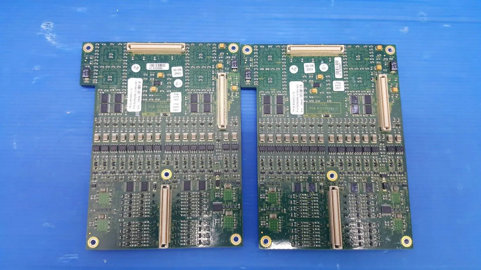 GE Med sys Vivid i Ultrasound Laptop R2354258-12 TR 32 Board V12 Rev 1(LOT OF 2) DIAGNOSTIC ULTRASOUND MACHINES FOR SALE