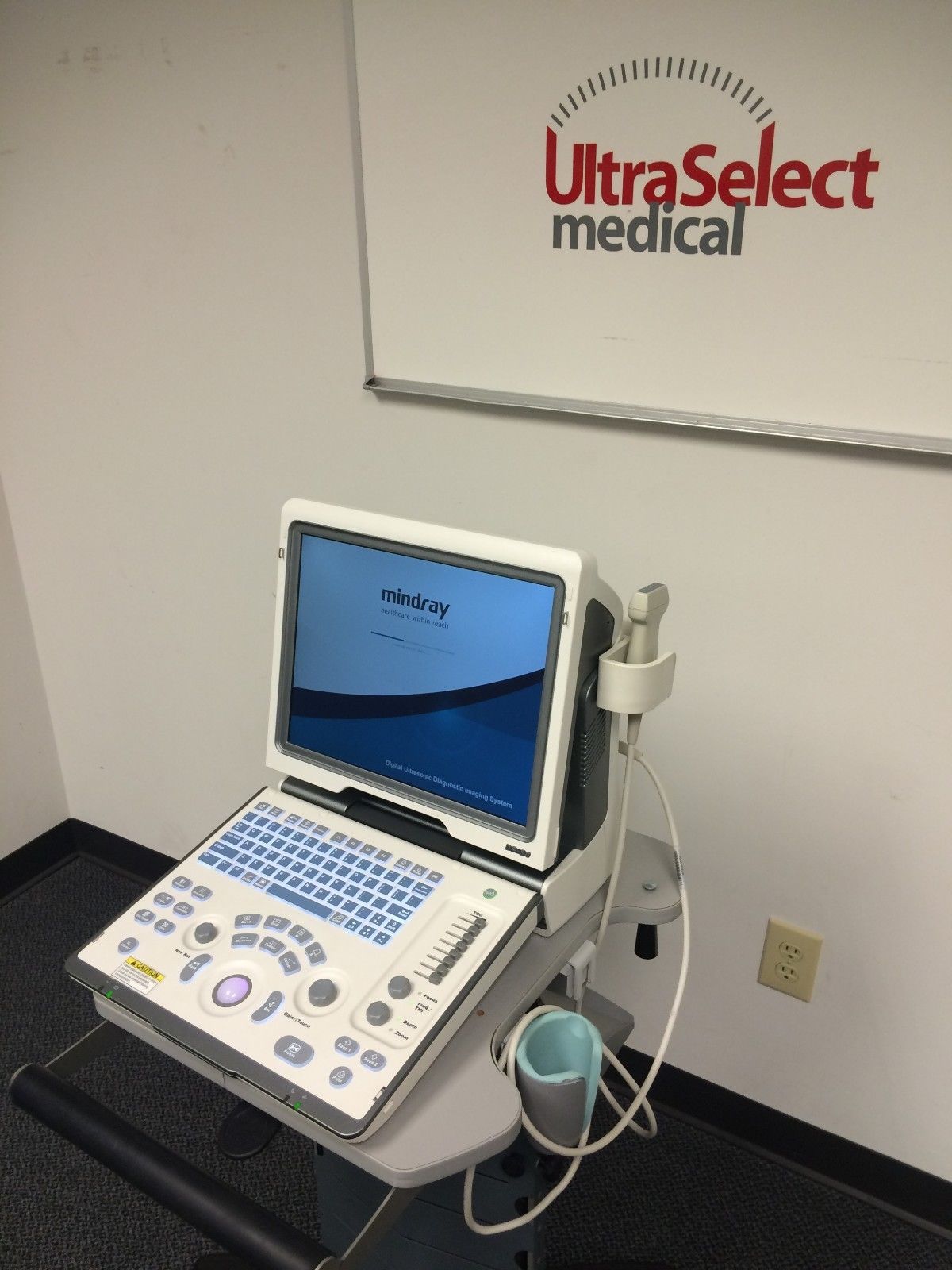 NEW  Mindray DP50 Portable Ultrasound with 1 Probe Included DIAGNOSTIC ULTRASOUND MACHINES FOR SALE