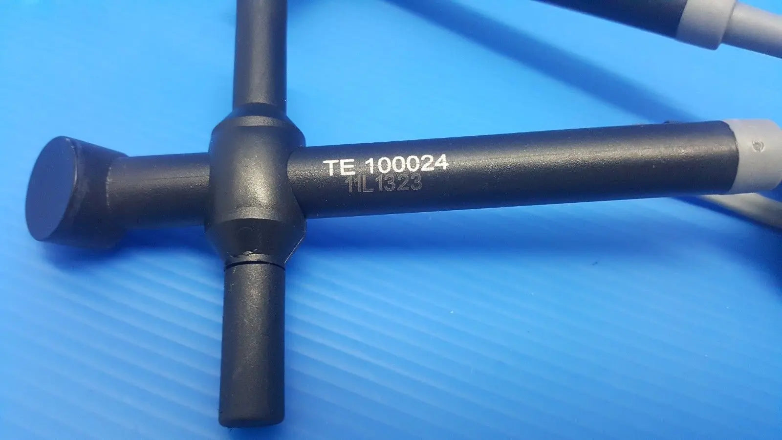 GE TE 100024/P2D Ultrasound Transducer Probe ( LOT OF 2 ) DIAGNOSTIC ULTRASOUND MACHINES FOR SALE